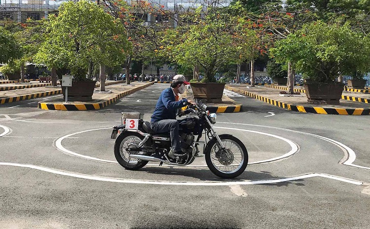 Trường dạy lái xe ô tô SaigonTourist LÀ địa điểm thi bằng lái xe máy tphcm
