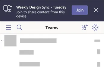 Một biểu ngữ trong Teams cho biết Đồng bộ Thiết kế Hàng tuần - Thứ Ba ở gần đó cùng với tùy chọn để tham gia từ thiết bị di động của bạn.
