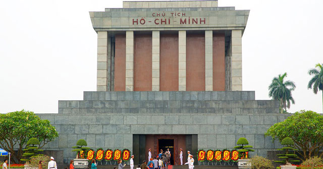 Tả lăng Chủ tịch Hồ Chí Minh